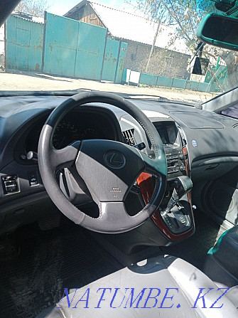 Lexus RX300 сатамын  отбасы  - изображение 1