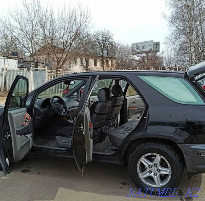 Lexus 300 жағдайы жақсы  Алматы - изображение 7