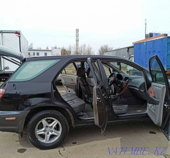Lexus 300 жағдайы жақсы  Алматы - изображение 4