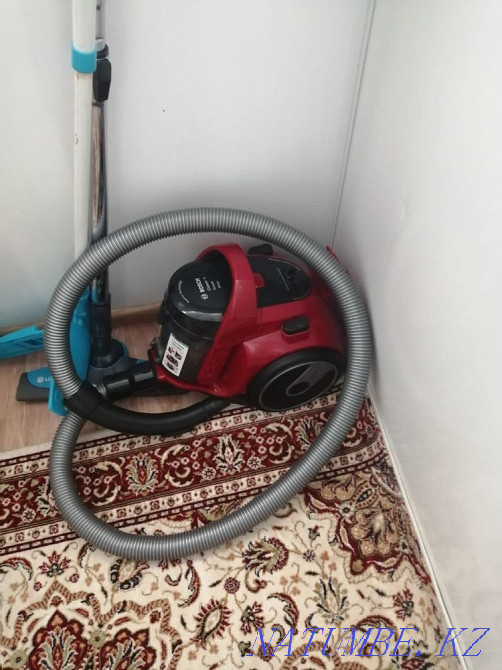 Bosch vacuum cleaner Aqtobe - photo 2