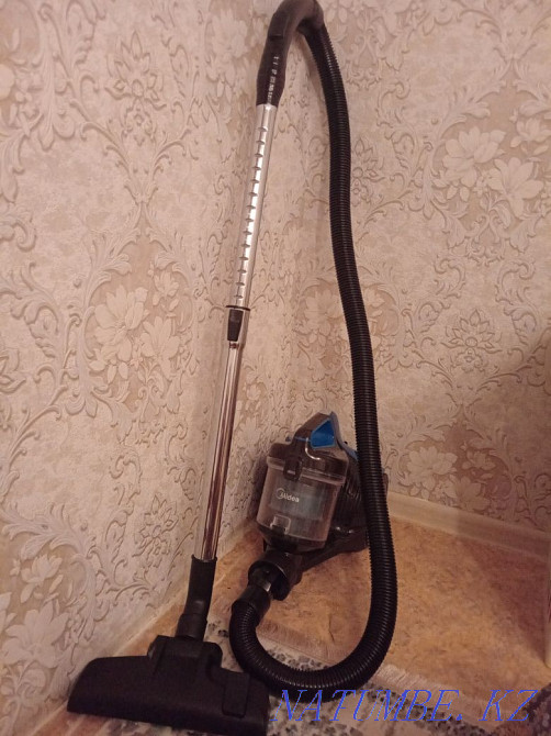 Продам пылесос мощный  - изображение 1