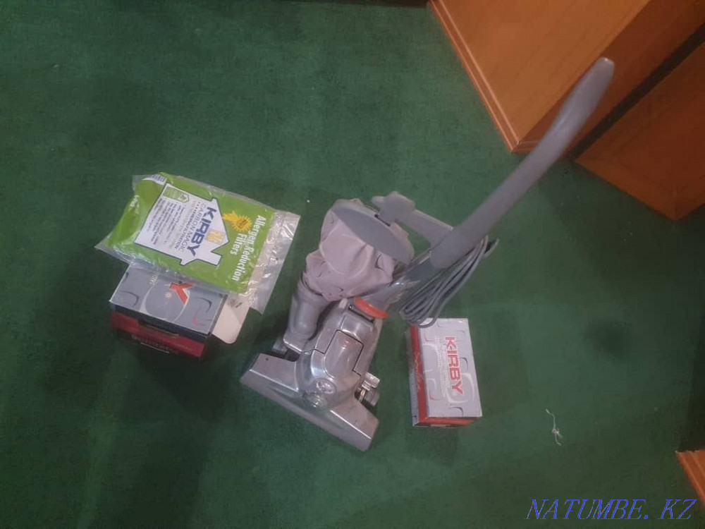 Vacuum cleaner in excellent condition Aqtau - photo 1