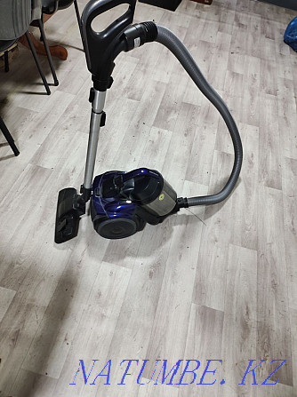 Vacuum cleaner cheap, working Кайтпас - photo 5