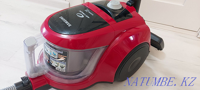 Sell Vacuum cleaner with container Samsung VC-C4520S3R Pavlodar - photo 1