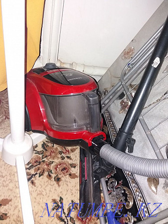 Samsung vacuum cleaner.  - photo 3