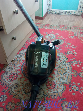 Selling a vacuum cleaner. Used only 2 times Taldykorgan - photo 1