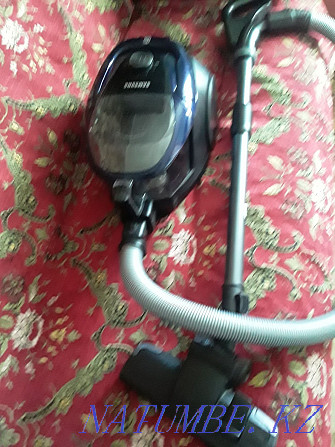 samsung cyclonic vacuum cleaner in excellent condition. Kostanay - photo 5