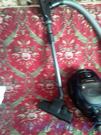 samsung cyclonic vacuum cleaner in excellent condition. Kostanay - photo 4