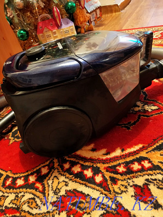 Samsung vacuum cleaner in excellent condition  - photo 4