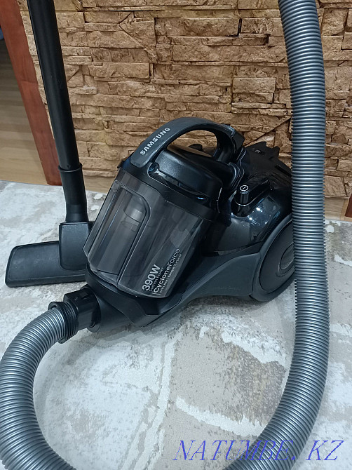 Vacuum cleaner Urgently Bargaining. Aqtobe - photo 1