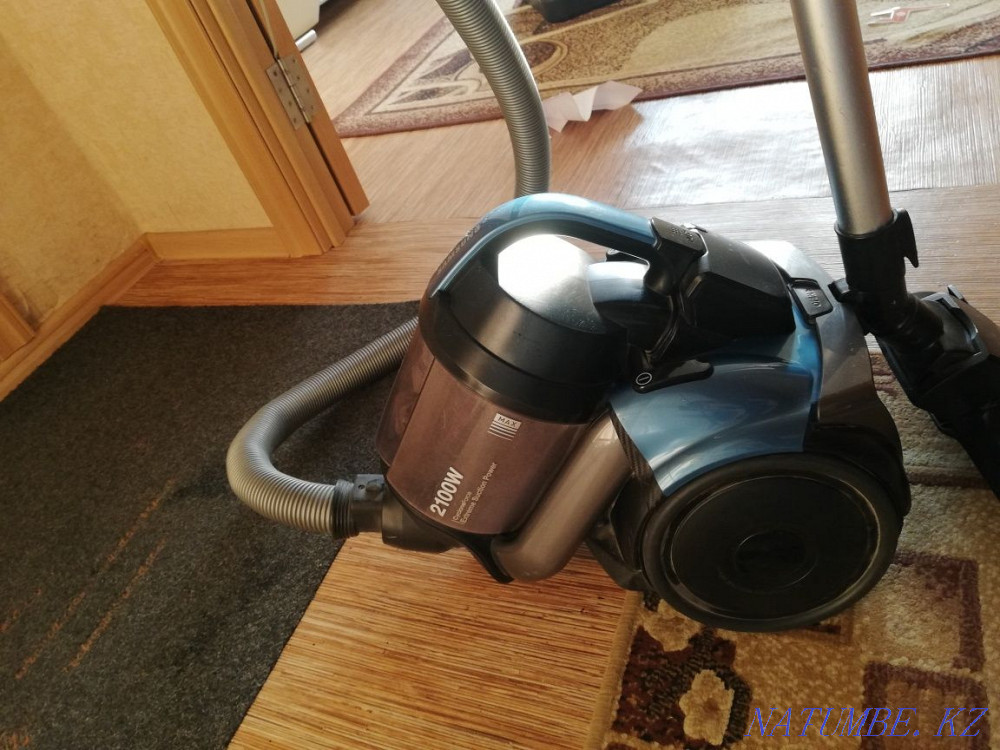 Sell non-working vacuum cleaner Pavlodar - photo 2
