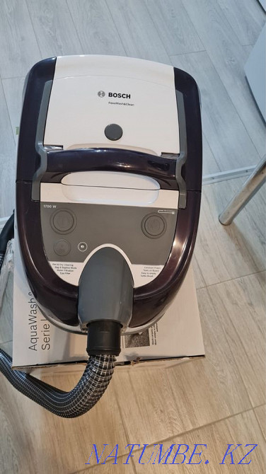 Bosch vacuum cleaner Белоярка - photo 1
