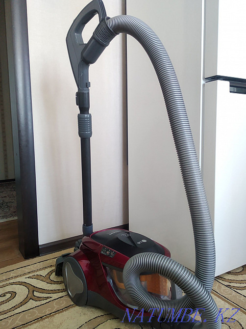 Vacuum cleaner LG 2000W kompressor Rudnyy - photo 2