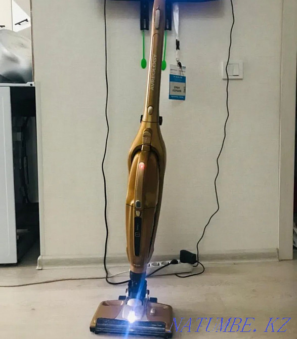 Sell cordless vacuum cleaner  - photo 1