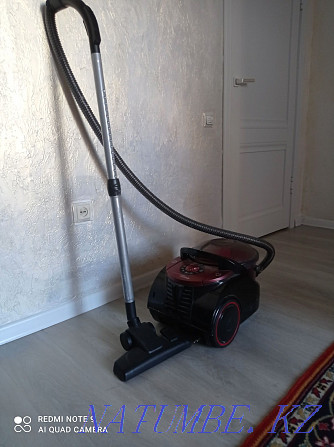 Vacuum cleaner in excellent condition Almaty - photo 4