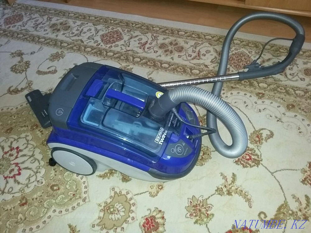 пылесос моюший thomas twin tt Актау - изображение 1