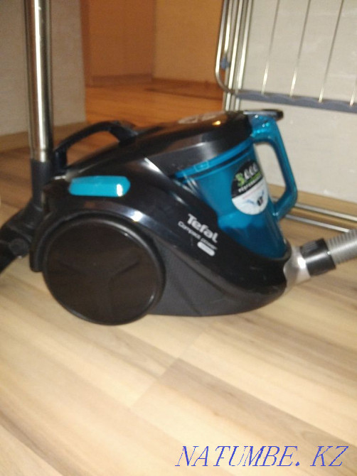 Пылесос tefal компакт Астана - изображение 1