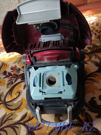 LG vacuum cleaner with bag Taraz - photo 2