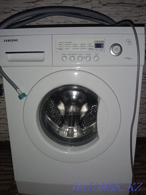 Машинка атомат в отличном состоянии  - изображение 4