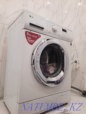 Selling a used LG washing machine in good condition. Working! Aqtobe - photo 1