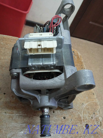 Washing machine motor  - photo 1