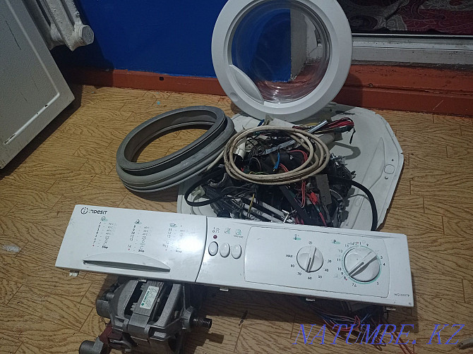 Washing machine Indesit WG1031TP spare parts everything except the drum Almaty - photo 4