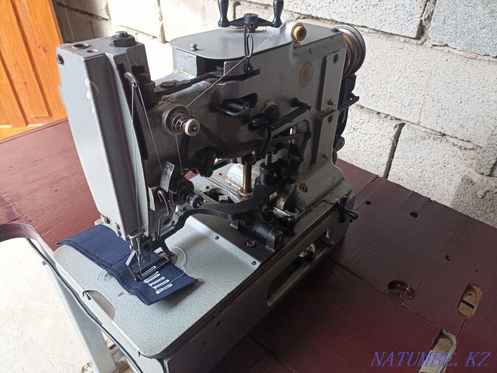 Buttonhole sewing machine punches loops works fine 100% Taraz - photo 5