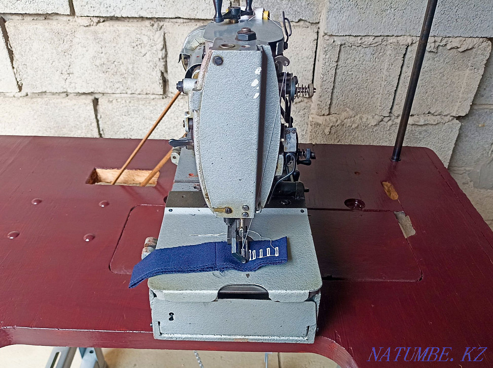 Buttonhole sewing machine punches loops works fine 100% Taraz - photo 1