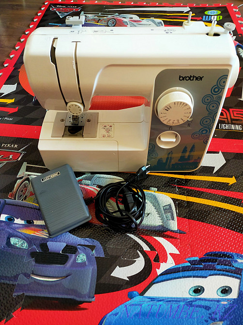 Sell sewing machine Ekibastuz - photo 3