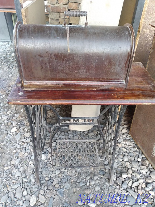 Sewing machine . Taldykorgan - photo 2