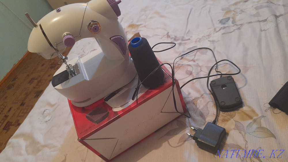 Mini sewing machine almost new Shymkent - photo 1