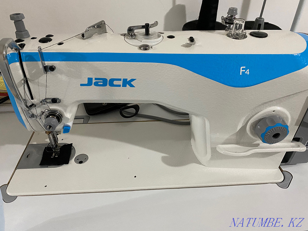 new sewing machine for sale  - photo 1