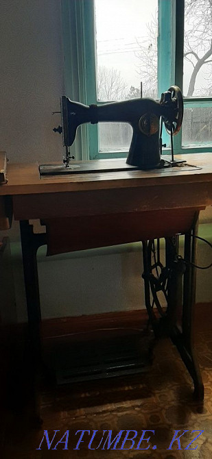Швейная машинка в хорошем рабочем состоянии Костанай - изображение 2