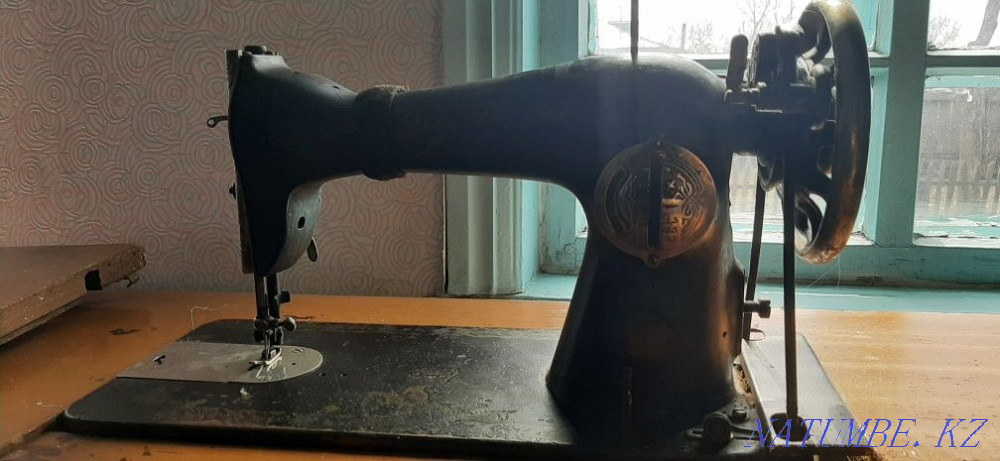 Швейная машинка в хорошем рабочем состоянии Костанай - изображение 3