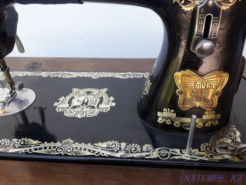 Sewing machine Chinese Butterfly Butterfly with bed  - photo 3