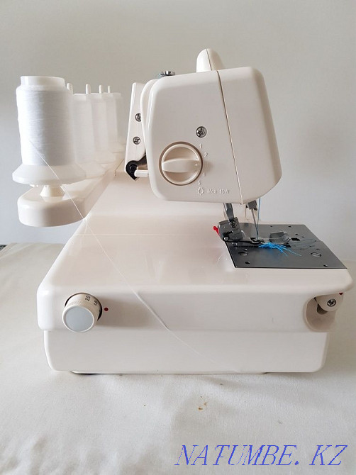 Sewing machine + overlock + cover stitch "Merry Lock" Oral - photo 5