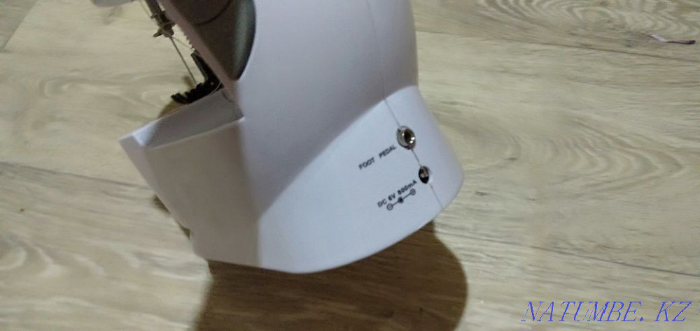 Electronic sewing machine, spare parts  - photo 4