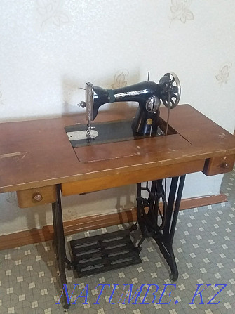 Sewing machine for sale Podolsk