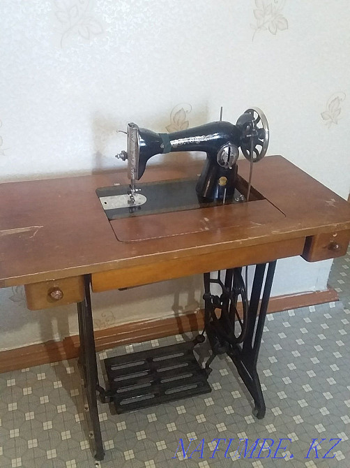 Sewing machine for sale Podolsk