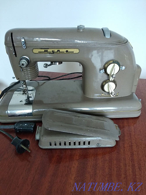 Продам швейную машинку Усть-Каменогорск - изображение 1