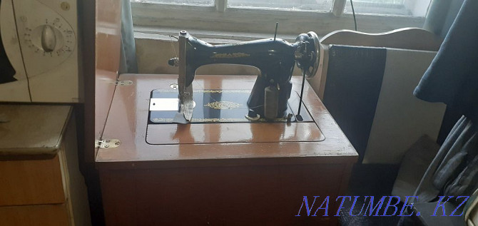 Selling a sewing machine Semey - photo 2