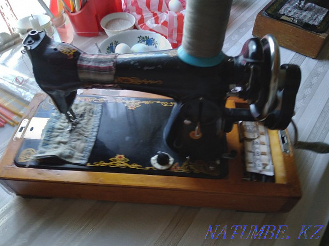 Sell sewing machines  - photo 1