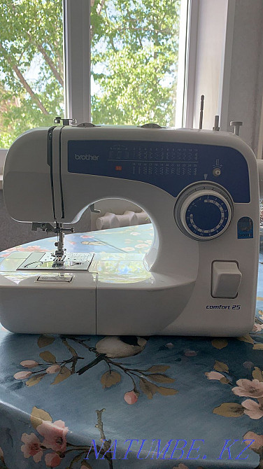 Sewing machine! In great condition! Муткенова - photo 2