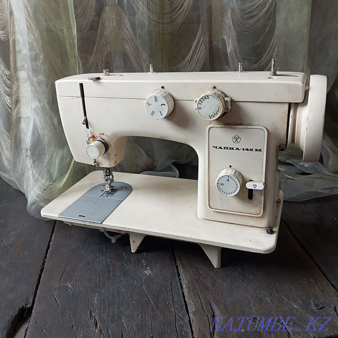 Selling a sewing machine Semey - photo 2