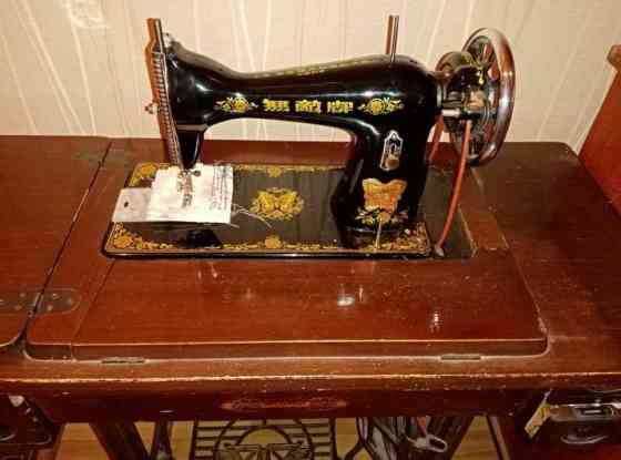 Швейная машина ножная Тараз