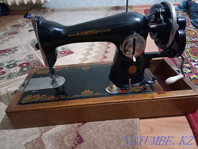 Sewing machine Podolsk Manual Taraz - photo 1