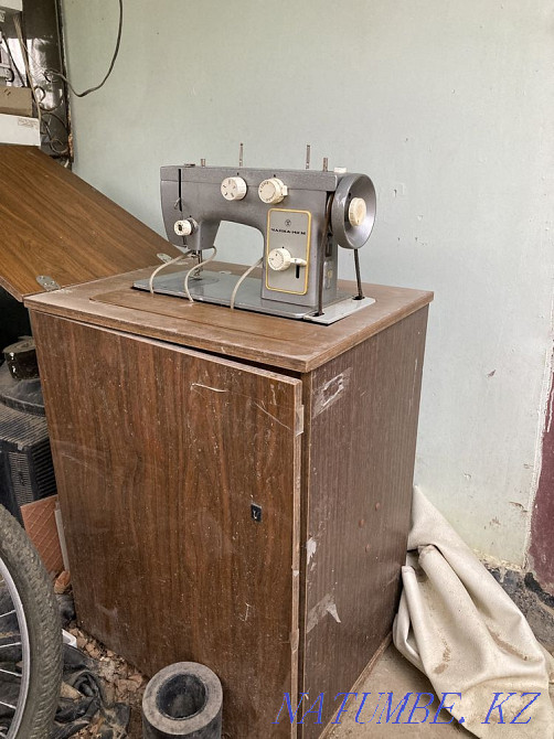 Sewing machine seagull 142 M  - photo 2