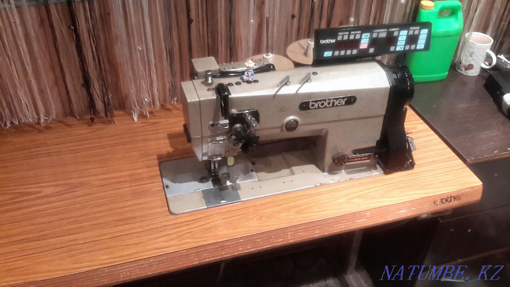 Швейная двухигольная машина BROTHER LT2 MARK2 (220В) Алматы - изображение 1