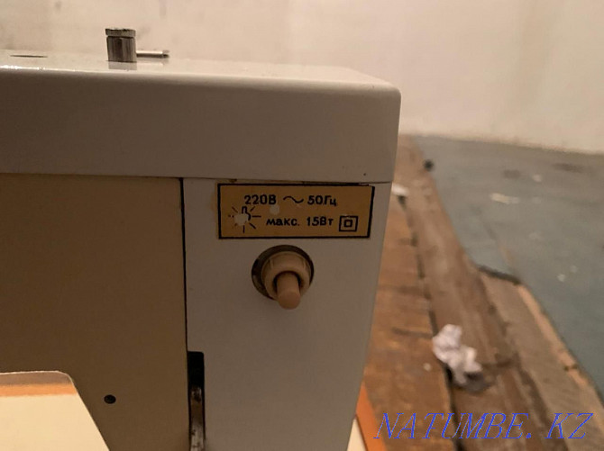 Sewing machine Chaika 134  - photo 2