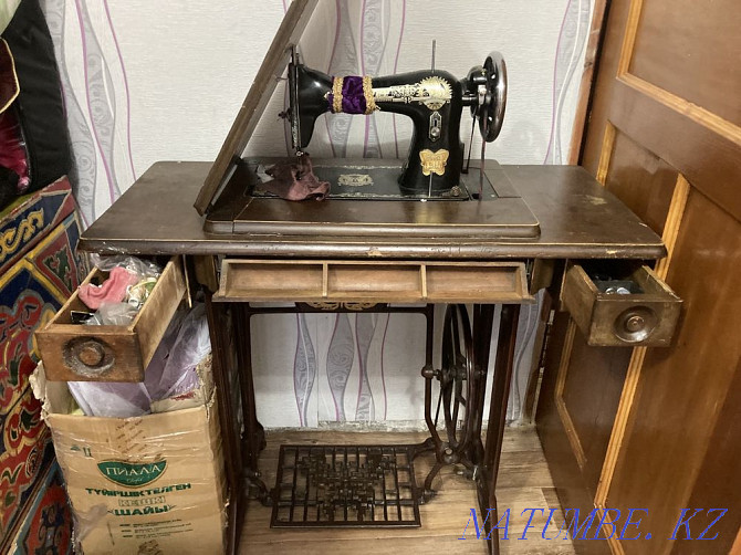 Sewing machine with ssr Kapshagay - photo 1